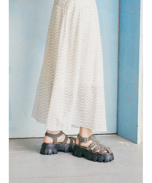 COEL(コエル)の「ベルトグルカサンダル(サンダル・レディース・ホワイト/ブラック/カーキ・35/37/39)」の14枚目の写真