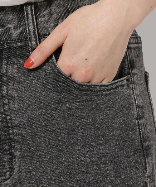 niko and...(ニコアンド)の「セルフカットセミフレアパンツ(その他パンツ・レディース・サックスブルー/チャコール・MEDIUM/LARGE)」の18枚目の写真