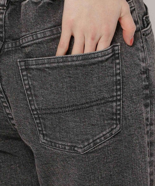 niko and...(ニコアンド)の「セルフカットセミフレアパンツ(その他パンツ・レディース・サックスブルー/チャコール・MEDIUM/LARGE)」の19枚目の写真