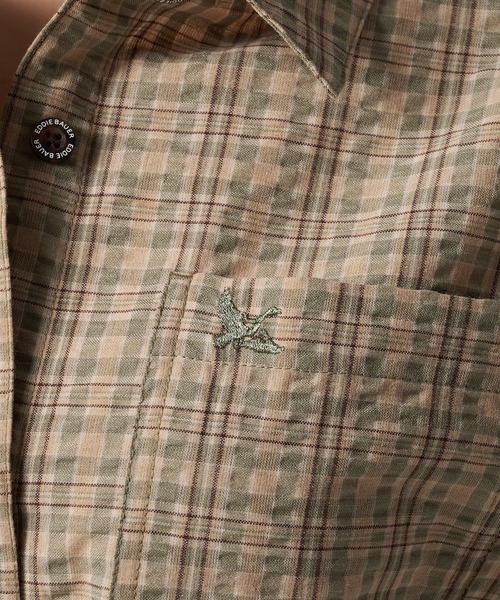 Eddie Bauer(エディーバウアー)の「プレイド 半袖 シャツチュニック(チュニック・レディース・パープル系/ベージュ系/グリーン系・S/M/L/XL)」の15枚目の写真