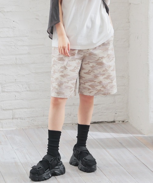 Honeys(ハニーズ)の「イージーハーフパンツ(その他パンツ・レディース・アイボリー/カーキ/グレー系その他/ブラック/ベージュ/ベージュ系その他・L/LL/M/S)」の5枚目の写真