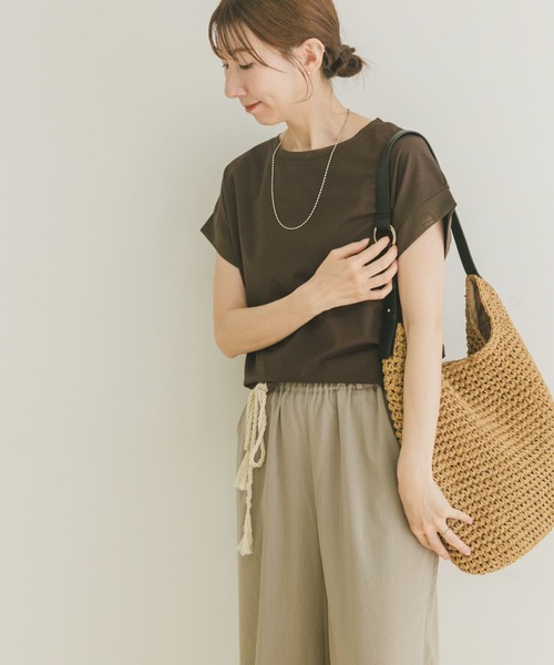 ITEMS URBANRESEARCH(アイテムズ アーバンリサーチ)の「バックタックフレンチプルオーバー(Tシャツ/カットソー・レディース・ライトブルー/ブラック/ブラウン/ホワイト・FREE)」の10枚目の写真