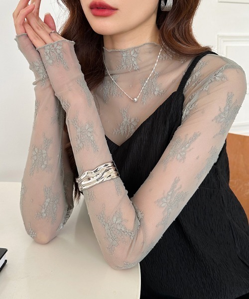 レアデザインvintage 古着 黒チュール刺繍ベストアート重ね着シアートップス Ameri VINTAGE シアーチュールトップス付きブラックドレス (S