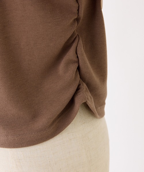 one after another NICE CLAUP(ワンアフターアナザーナイスクラップ)の「チュールオフショルトップス(Tシャツ/カットソー・レディース・オフホワイト/モカ/ベージュ/グレー・FREE)」の5枚目の写真