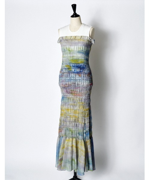 RUMCHE(ラムシェ)の「"SEIUN" Shirring Dress / "SEIUN"シャーリングドレス(ワンピース・レディース・ブルー系その他・FREE)」の4枚目の写真