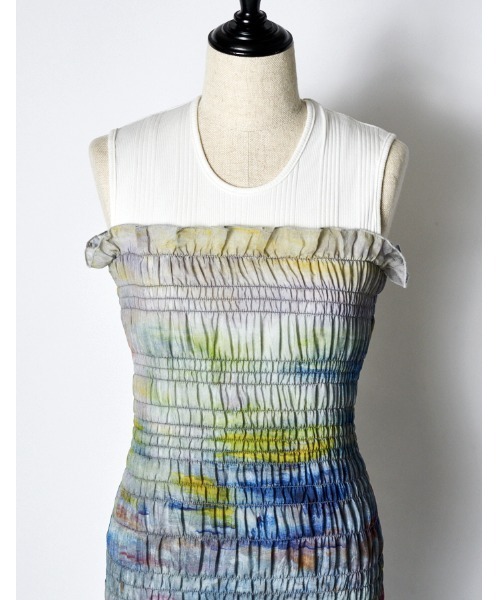 RUMCHE(ラムシェ)の「"SEIUN" Shirring Dress / "SEIUN"シャーリングドレス(ワンピース・レディース・ブルー系その他・FREE)」の6枚目の写真