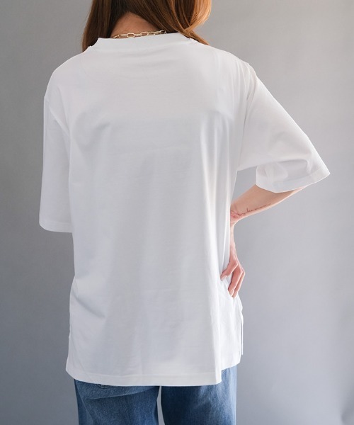 aquagarage(アクアガレージ)の「接触冷感オーバーサイズTシャツ(Tシャツ/カットソー・レディース・ブラック/オフホワイト/チャコール・FREE)」の8枚目の写真