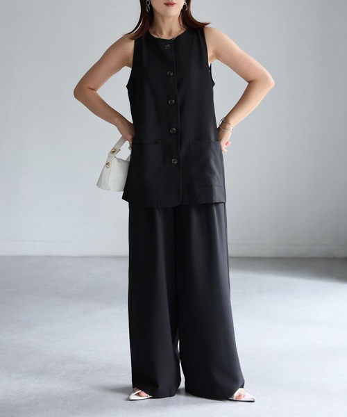Riberry（リベリー）の「ノーカラーベスト×タックワイドパンツセットアップ（セットアップ・レディース・ブラック/ブラウン・FREE）」の5枚目の写真