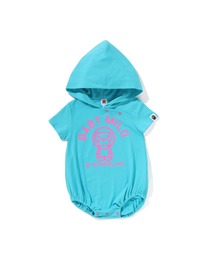 A BATHING APE（アベイシングエイプ）の「BABYILO STA BODYSUITB