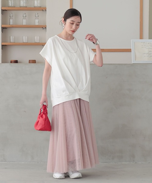 n'OrLABEL(ノアールレーベル)の「【汗じみ防止】裾タックカットソー(Tシャツ/カットソー・レディース・グリーン/ブルー/オフホワイト/杢グレー/ブラック・2/1)」の18枚目の写真