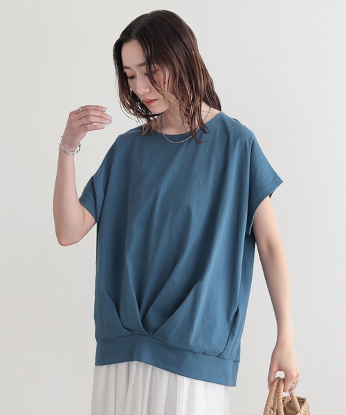 n'OrLABEL(ノアールレーベル)の「【汗じみ防止】裾タックカットソー(Tシャツ/カットソー・レディース・グリーン/ブルー/オフホワイト/杢グレー/ブラック・2/1)」の12枚目の写真