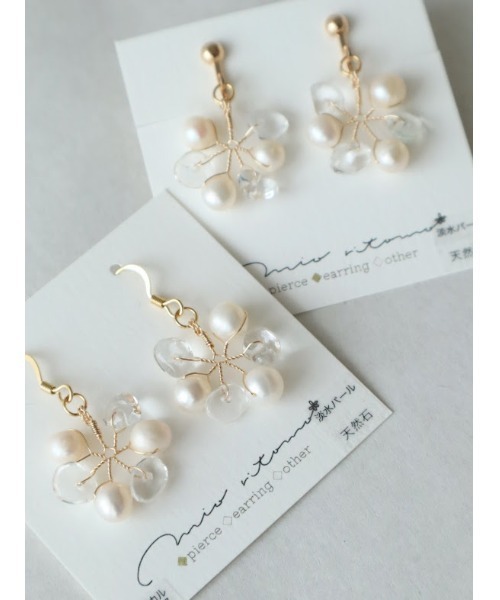 tone(トーン)の「【mio ritomo】淡水パール×天然石 ホイールピアス(MA)(ピアス(両耳用)・レディース・ゴールド/シルバー・FREE)」の8枚目の写真