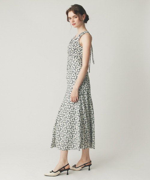 ME COUTURE（ミークチュール）の「フルールシャーリングドレス（ワンピース・レディース・ピンクベージュ/オフホワイト・0/1）」の12枚目の写真