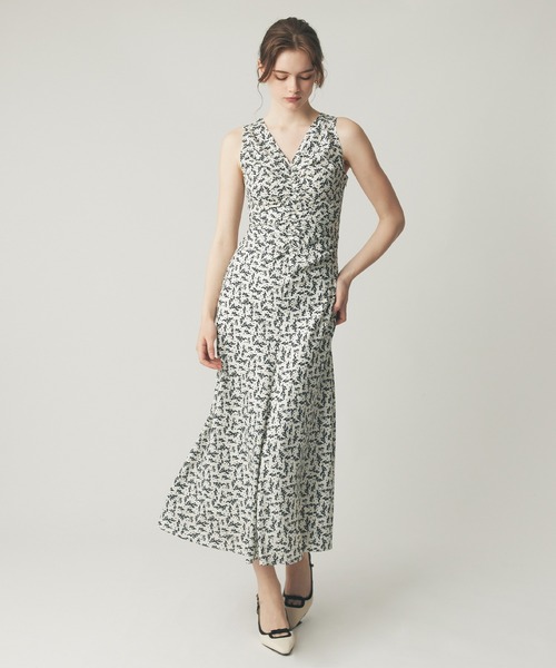 ME COUTURE（ミークチュール）の「フルールシャーリングドレス（ワンピース・レディース・ピンクベージュ/オフホワイト・0/1）」の10枚目の写真