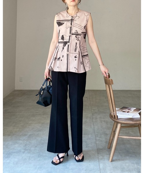 She's Closet(シーズクローゼット)の「花柄フラワープリント&アート柄タックフレアペプラムジレベスト(ベスト・レディース・ブラック系その他/ブラック/ベージュ系その他/ベージュ/ネイビー/ブルー系その他・FREE)」の14枚目の写真