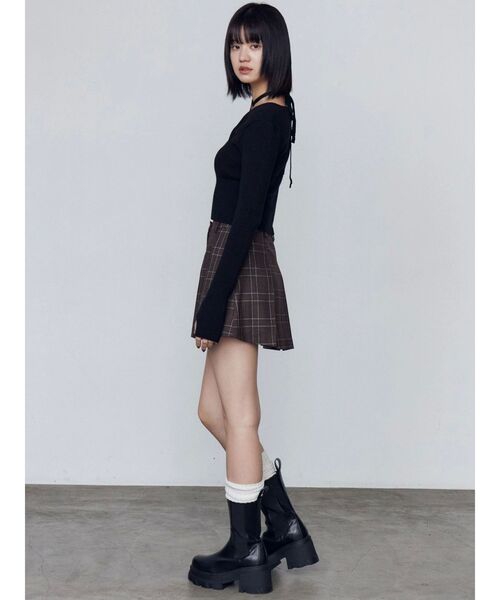 EMODA（エモダ）の「プリーツミニスカート（スカート・レディース・グレー/ブラック/ブラウン・MEDIUM/SMALL）」の21枚目の写真