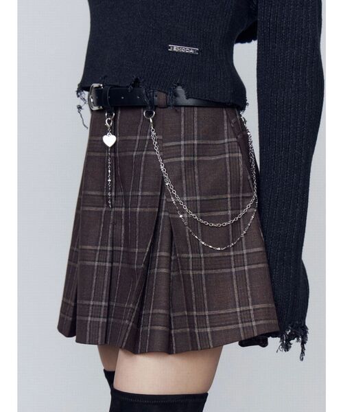 EMODA（エモダ）の「プリーツミニスカート（スカート・レディース・グレー/ブラック/ブラウン・MEDIUM/SMALL）」の6枚目の写真