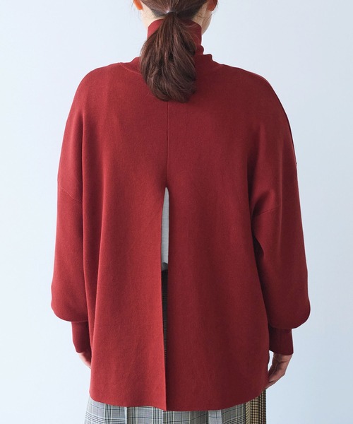 yuni（ユニ　）の「コットンスムース 2way ハイネックニット（ニット/セーター・レディース・ブラウン/サックスブルー/ブラック/ブルー・FREE）」の18枚目の写真