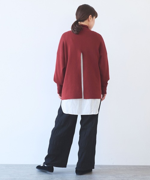 yuni（ユニ　）の「コットンスムース 2way ハイネックニット（ニット/セーター・レディース・ブラウン/サックスブルー/ブラック/ブルー・FREE）」の7枚目の写真