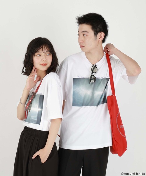 GLOBAL WORK(グローバルワーク)の「※石田真澄/フォトTシャツ/半袖/494906(Tシャツ/カットソー・メンズ・ネイビー/ホワイト系その他2/チャコールグレー/サックスブルー/ピンク系その他/ホワイト系その他3/ホワイト系その他/ホワイト系その他4・MEDIUM/LARGE/SMALL/X-LARGE)」の17枚目の写真