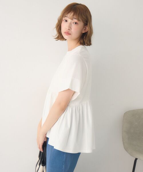 RETRO GIRL(レトロガール)の「ペプラムゆるTEE(Tシャツ/カットソー・レディース・オフホワイト/ブラック/グリーン・FREE)」の15枚目の写真