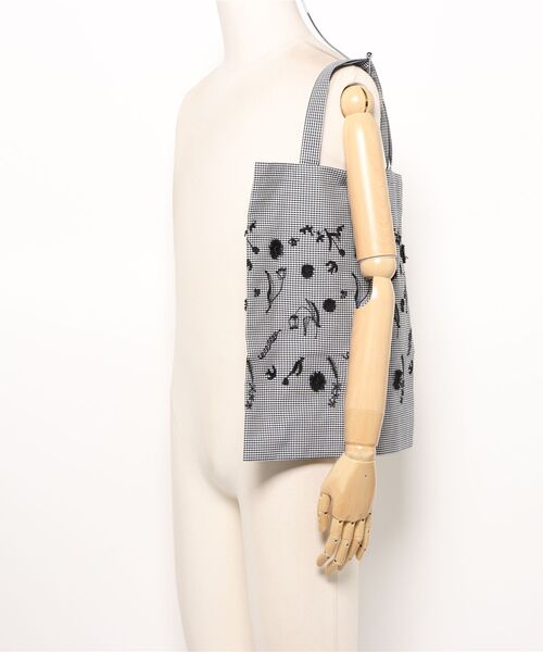 haupia（ハウピア）の「tulip dance【トートバッグ】（トートバッグ・レディース・ブルー/ブラック/グリーン・FREE）」の16枚目の写真