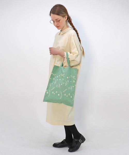 haupia（ハウピア）の「tulip dance【トートバッグ】（トートバッグ・レディース・ブルー/ブラック/グリーン・FREE）」の4枚目の写真