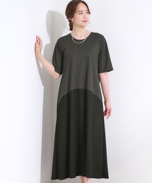 SHOO・LA・RUE（シューラルー）の「【S-LL/ひんやり/体型カバー】さらりと着られる バイカラーAラインワンピース（ワンピース）」