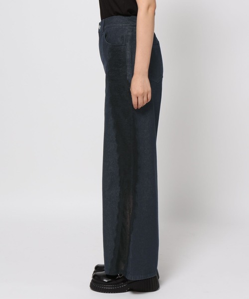 HARE（ハレ）の「サイドレースキリカエデニムパンツ(HARE)（デニムパンツ・レディース・ネイビー/ブラック・FREE）」の16枚目の写真