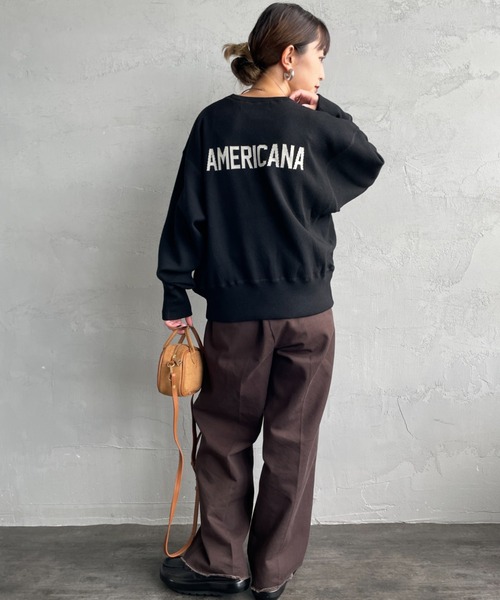 AMERICANA（アメリカーナ）の「【FUDGE 11月号掲載】[Americana/アメリカーナ] 別注 ショート丈 バックロゴ スウェットライク クルーネックニット（ニット/セーター・レディース・ブラウン/グレー/ブラック/ワイン・ONE SIZE）」の6枚目の写真