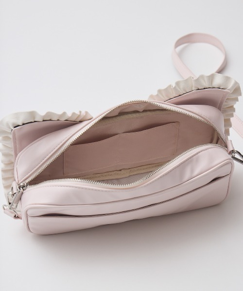 Fiorforte（フィオルフォルテ）の「Ribbon frill shoulder bag（ショルダーバッグ・レディース・ベビーピンク/ホワイト/ピンク・FREE）」の12枚目の写真