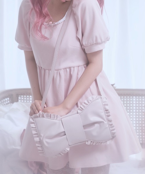 Fiorforte（フィオルフォルテ）の「Ribbon frill shoulder bag（ショルダーバッグ・レディース・ベビーピンク/ホワイト/ピンク・FREE）」の21枚目の写真
