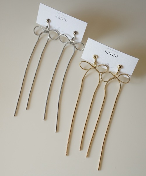 CERCA(チェルカ)の「saran jewelry/ロング リボンチェーン イヤリング(イヤリング・レディース・シルバー/ゴールド・FREE)」の3枚目の写真