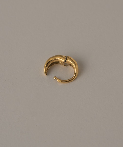 muku（ムク）の「PIERCE/MINI DROPHOOP（ピアス（両耳用）・レディース・ゴールド/シルバー・FREE）」の6枚目の写真