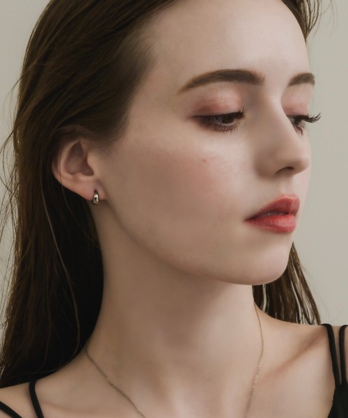 muku（ムク）の「PIERCE/MINI DROPHOOP（ピアス（両耳用）・レディース・ゴールド/シルバー・FREE）」の18枚目の写真