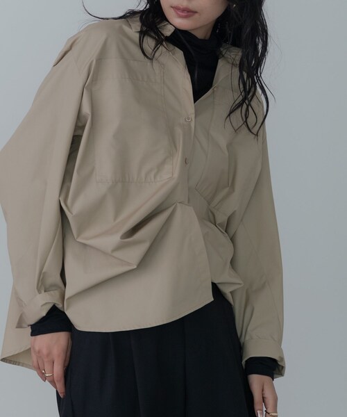 GALLEST（ギャレスト）の「Timeless｜ビッグポケットフォルムシャツ（シャツ/ブラウス・レディース・ブルー系7/チャコールグレー/ホワイト/ベージュ・34/38）」の3枚目の写真