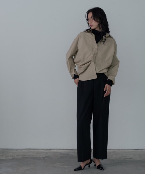 GALLEST（ギャレスト）の「Timeless｜ビッグポケットフォルムシャツ（シャツ/ブラウス・レディース・ブルー系7/チャコールグレー/ホワイト/ベージュ・34/38）」の20枚目の写真