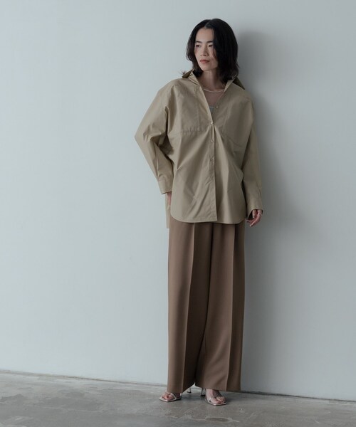 GALLEST（ギャレスト）の「Timeless｜ビッグポケットフォルムシャツ（シャツ/ブラウス・レディース・ブルー系7/チャコールグレー/ホワイト/ベージュ・34/38）」の16枚目の写真