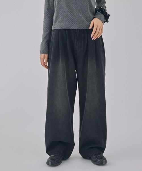 Unblend(アンブレンド)の「【Unblend】ヴィンテージライク 2タックワイドデニムパンツ(デニムパンツ・レディース・ブルー/ブラック・M/S)」の15枚目の写真