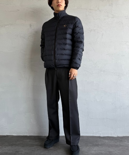 FRED PERRY（フレッドペリー）の「[FRED PERRY/フレッドペリー] ワンポイントロゴ刺繍 インサレートジャケット（ブルゾン・レディース・ネイビー/ブラック・L/M）」の8枚目の写真