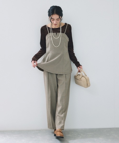 VIS(ビス)の「シアーベロアロングスリーブTシャツ(Tシャツ/カットソー・レディース・ダークブラウン/グレー/オフホワイト/ピンク・FREE)」の9枚目の写真