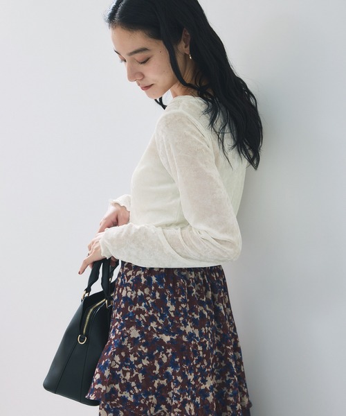 VIS(ビス)の「シアーベロアロングスリーブTシャツ(Tシャツ/カットソー・レディース・ダークブラウン/グレー/オフホワイト/ピンク・FREE)」の21枚目の写真