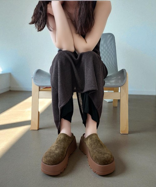 Sugar Sugar（シュガーシュガー）の「サボ　スエード　シューズ【SUGAR SUGAR シュガーシュガー】9212 スリッポン（スリッポン・レディース・カーキ/キャメル・LL/L/M/S）」の7枚目の写真