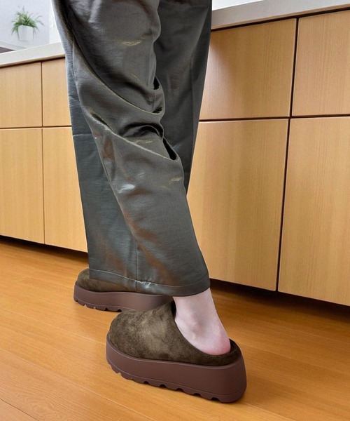 Sugar Sugar（シュガーシュガー）の「サボ　スエード　シューズ【SUGAR SUGAR シュガーシュガー】9212 スリッポン（スリッポン・レディース・カーキ/キャメル・LL/L/M/S）」の9枚目の写真