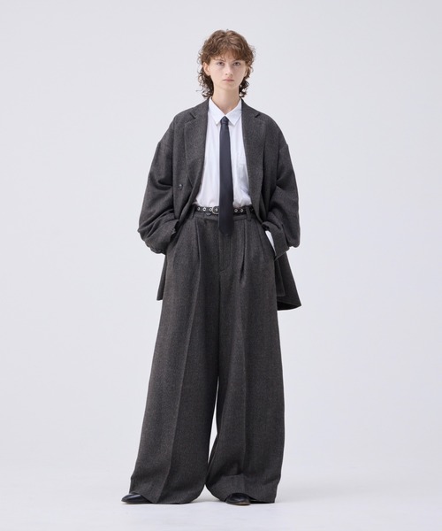 soerte（ソエルテ）の「Refined Sheep leather Tie / シープレザーネクタイ【本革】（ネクタイ・メンズ・ブラック・FREE）」の5枚目の写真