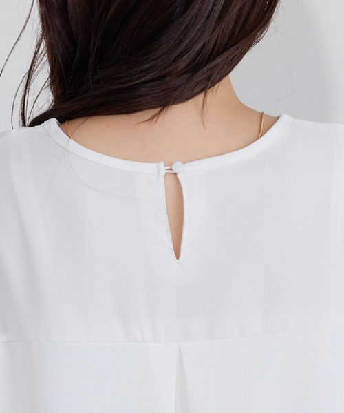 Pierrot（ピエロ）の「【イージーケア】ジョーゼットTブラウス（シャツ/ブラウス・レディース・ベージュ系その他/チャコール/ブラック/オフホワイト・PM/PS/L/M）」の6枚目の写真