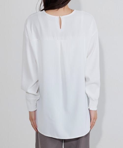 Pierrot（ピエロ）の「【イージーケア】ジョーゼットTブラウス（シャツ/ブラウス・レディース・ベージュ系その他/チャコール/ブラック/オフホワイト・PM/PS/L/M）」の11枚目の写真