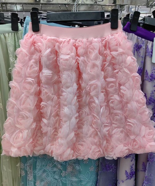 CADBURY（キャドバリー）の「立体ﾌﾗﾜｰﾐﾆｽｶｰﾄ（スカート・レディース・ベージュ/パープル/ホワイト/ピンク/レッド/ボルドー/ブルー/ブラック/ライトピンク・FREE）」の8枚目の写真