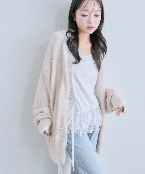 OLIVE des OLIVE（オリーブデオリーブ）の「ビーズリボンロングカーディガン（カーディガン/ボレロ・レディース・オフホワイト/サックスブルー/ピンク/ブラウン・FREE）」の6枚目の写真