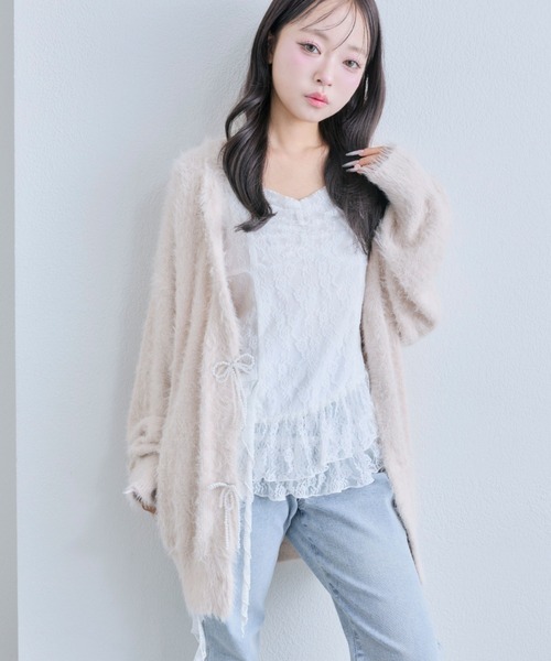 OLIVE des OLIVE（オリーブデオリーブ）の「ビーズリボンロングカーディガン（カーディガン/ボレロ・レディース・オフホワイト/サックスブルー/ピンク/ブラウン・FREE）」の8枚目の写真